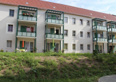 Moderne 3-Raum-Wohnung mit Balkon in zentraler Lage zu vermieten.