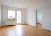 2-Raum-Wohnung mit Aufzug und Balkon zu vermieten.