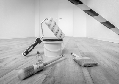 Demnächst bezugsfertig! 4-Raum Wohnung mit Badewanne und Balkon.