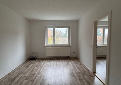 Ruhiges Wohnen auf dem Land. Schöne 2-Raum Wohnung in Ranies zu vermieten.